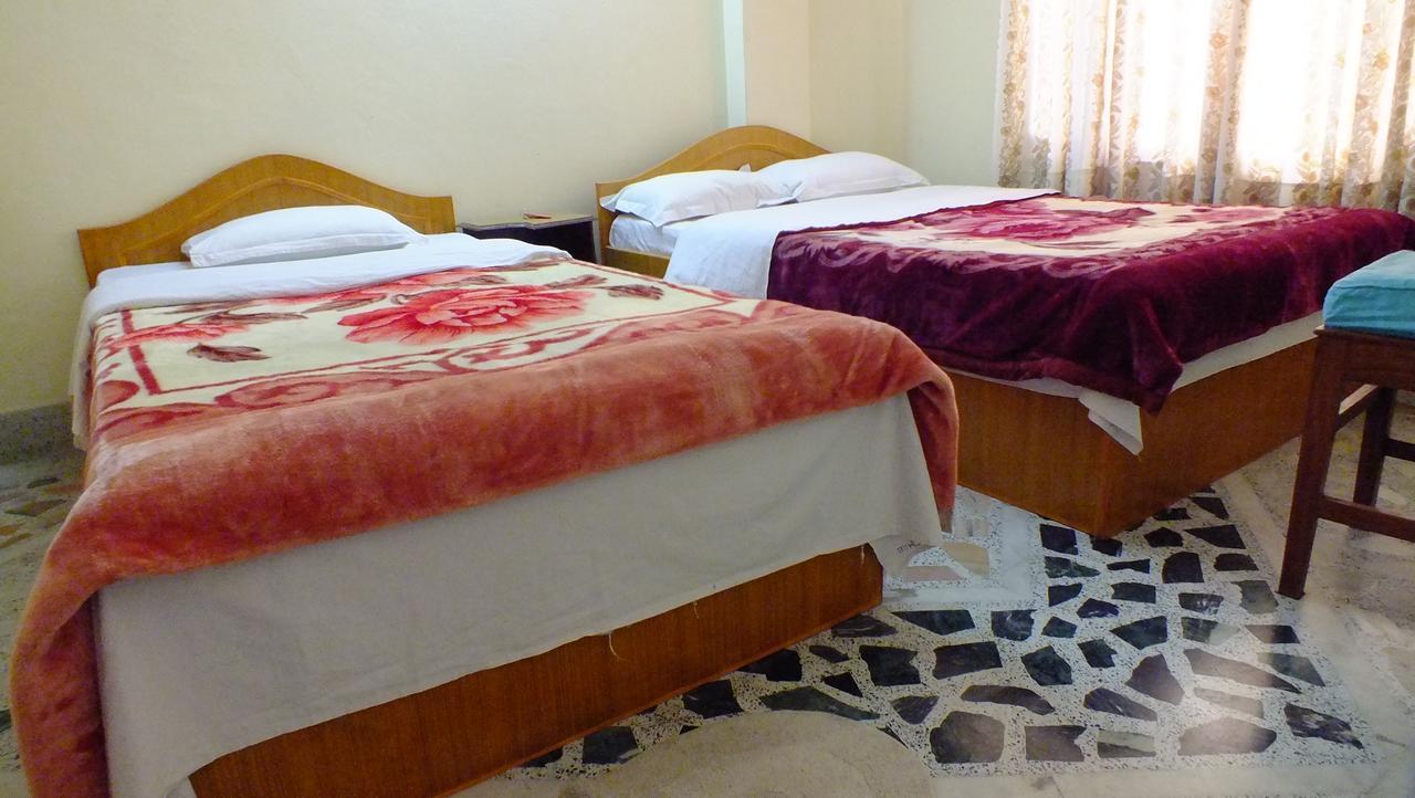 Hotel Dolphin กาฐมาณฑุ ภายนอก รูปภาพ